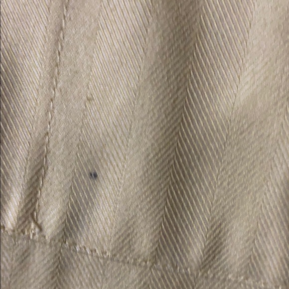 Button down - Picture 4 of 4